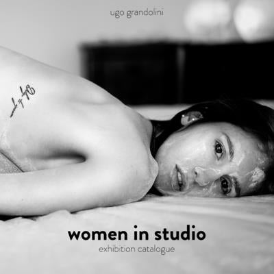 women in studio: exhibition catalog by Grandolini, Ugo