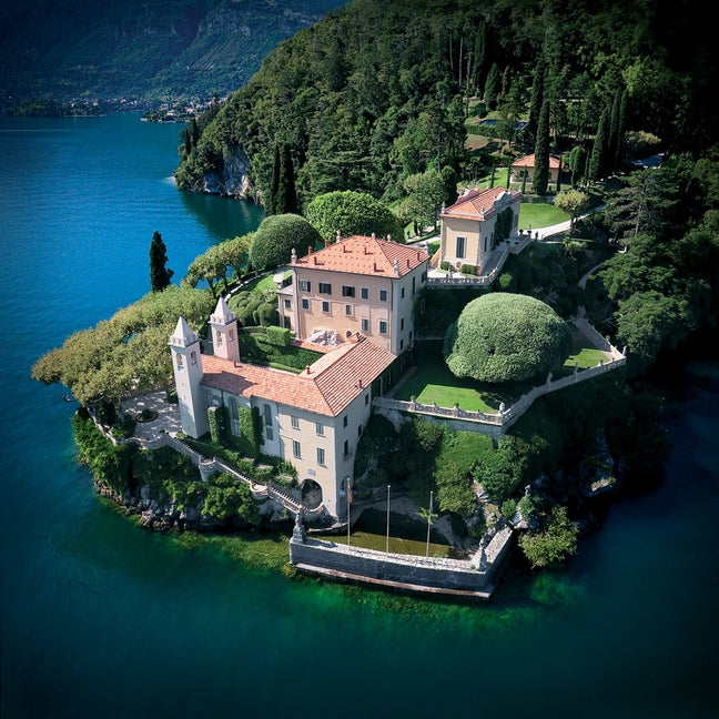 Incredible Italian Beauties by Fondo Ambiente Italiano