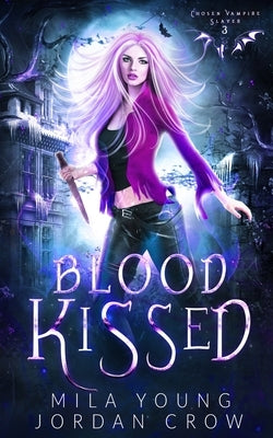 Blood Moon: Paranormal Romance by Young, Mila