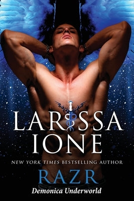 Razr by Ione, Larissa