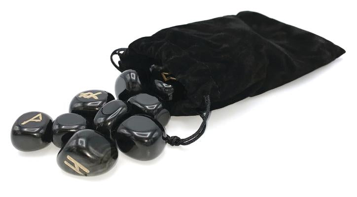 Black Agate Runes [With RunesWith Velvet Bag] by Lo Scarabeo