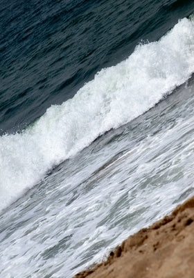 Waves Sketchbook by Groeneveld, Amanda