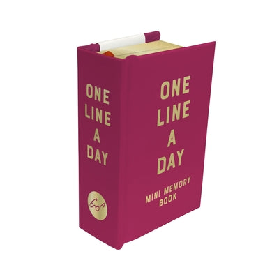 Rose Velvet Mini One Line a Day: A One-Year Memory Book by Chronicle Books