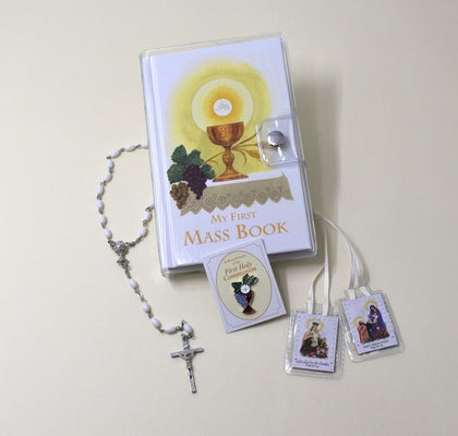 First Mass Book Vinyl Set: An Easy Way of Participating at Mass for Boys and Girls by Catholic Book Publishing & Icel
