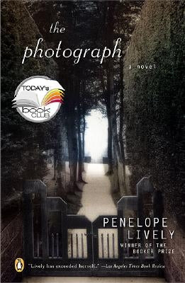 The Photograph by Lively, Penelope