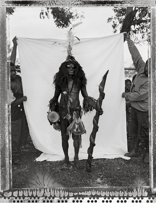 Stephen Dupont: Piksa Niugini: Portraits and Diaries by DuPont, Stephen