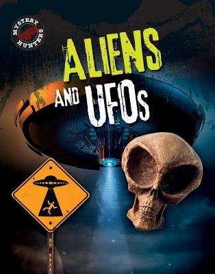 Aliens and UFOs by Levete, Sarah