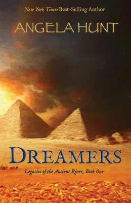 Dreamers: Large Print Edition by Hunt, Angela